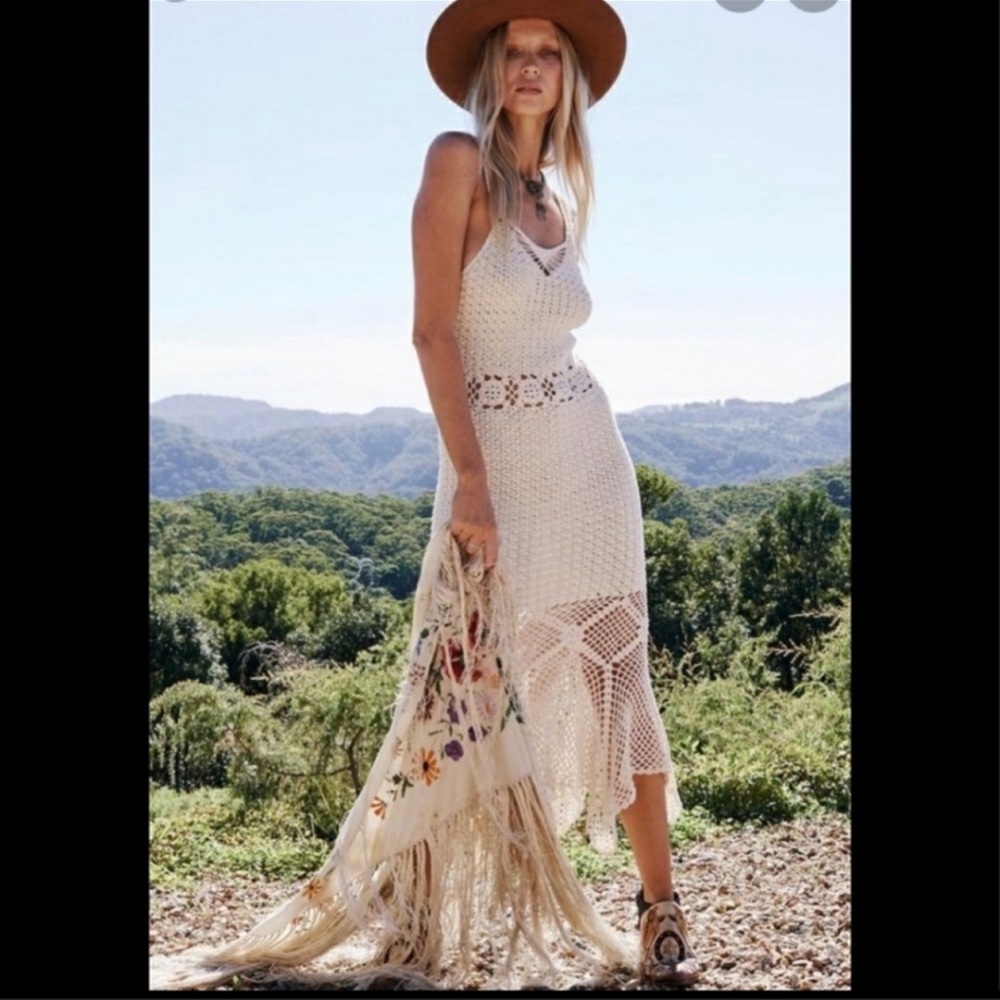 Chasing Unicorns Tango in The Night Crochet MIDI